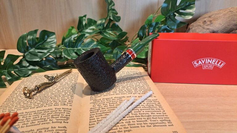 1. ไปป์ SAVINELLI SAINT NICHOLAS 2025